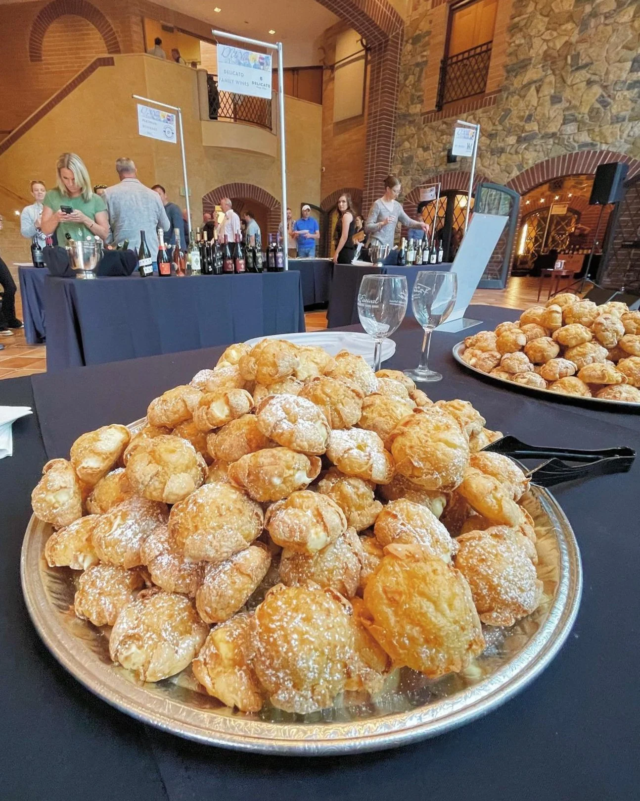 Beard Papa's Fresh Baked Japanese Cream Puffs